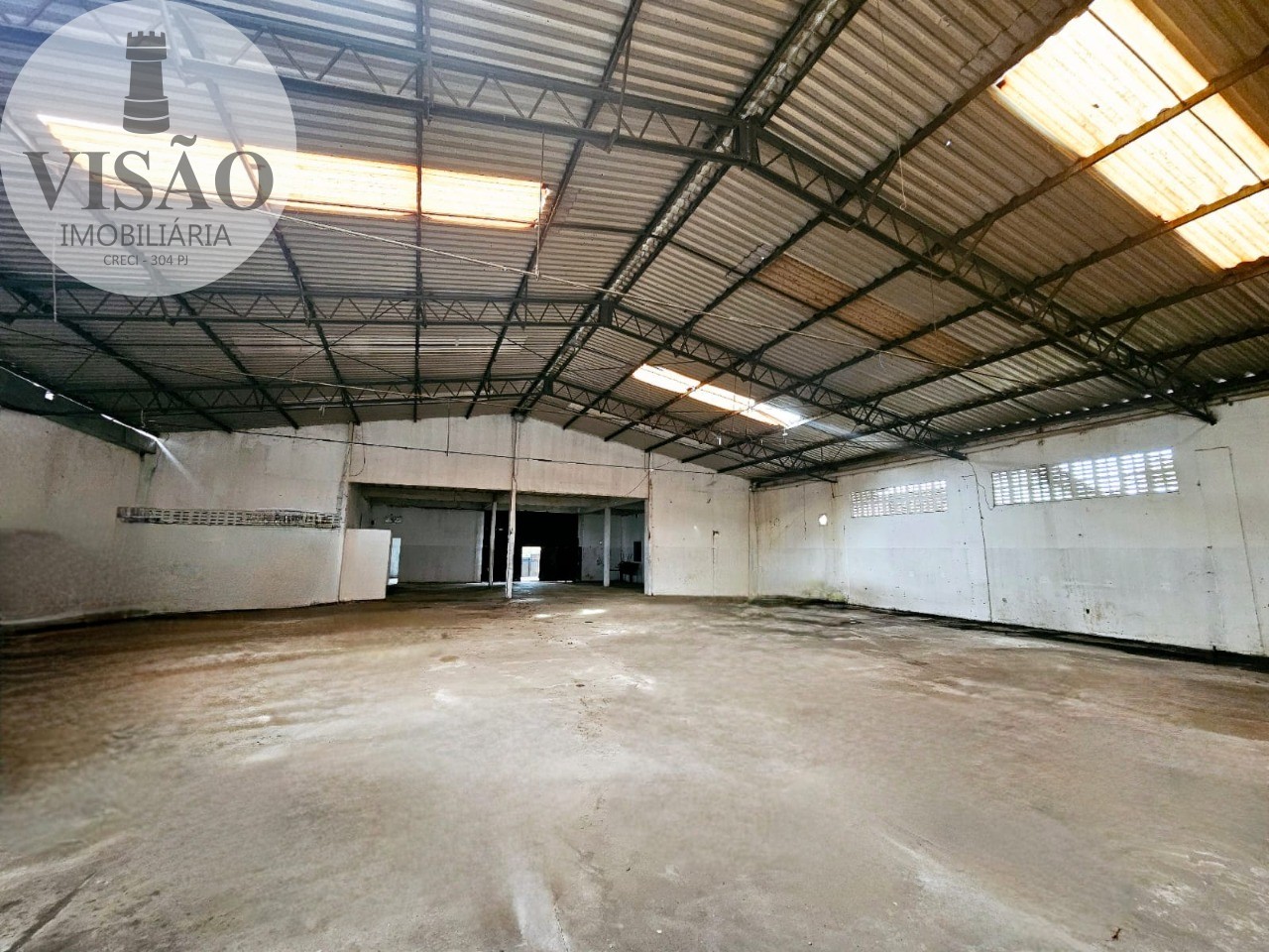 Depósito-Galpão-Armazém à venda, 814m² - Foto 1