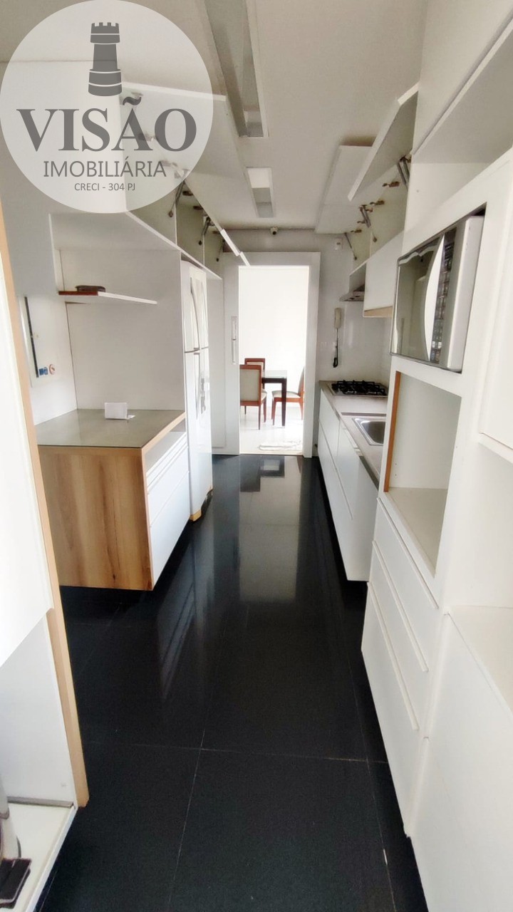 Apartamento à venda com 3 quartos, 127m² - Foto 4