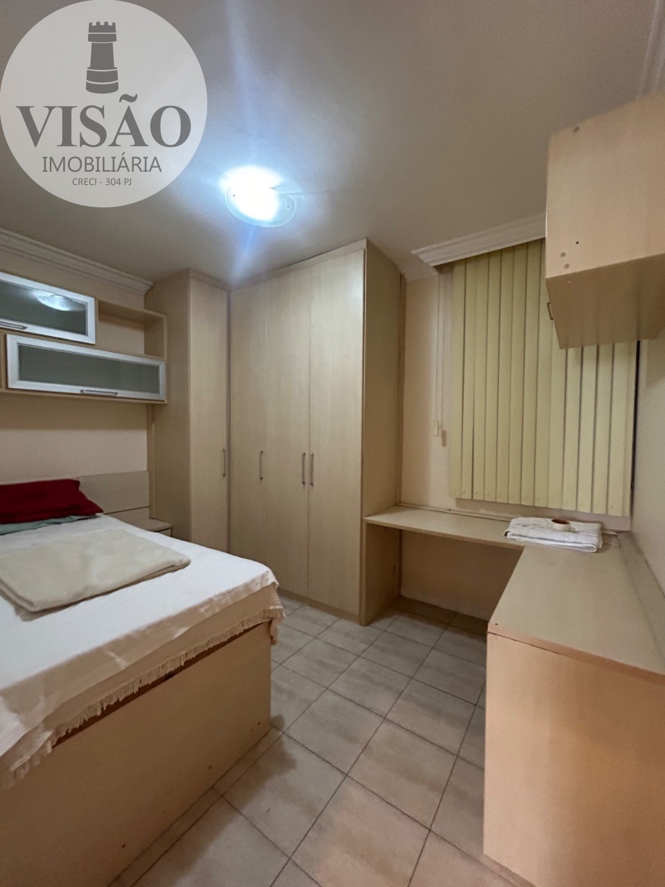 Apartamento à venda com 4 quartos, 207m² - Foto 11