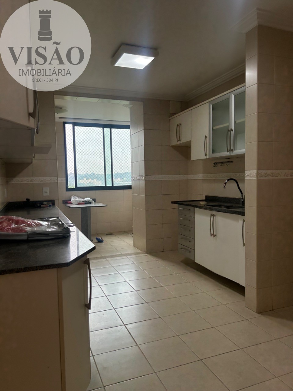 Apartamento à venda com 4 quartos, 207m² - Foto 8