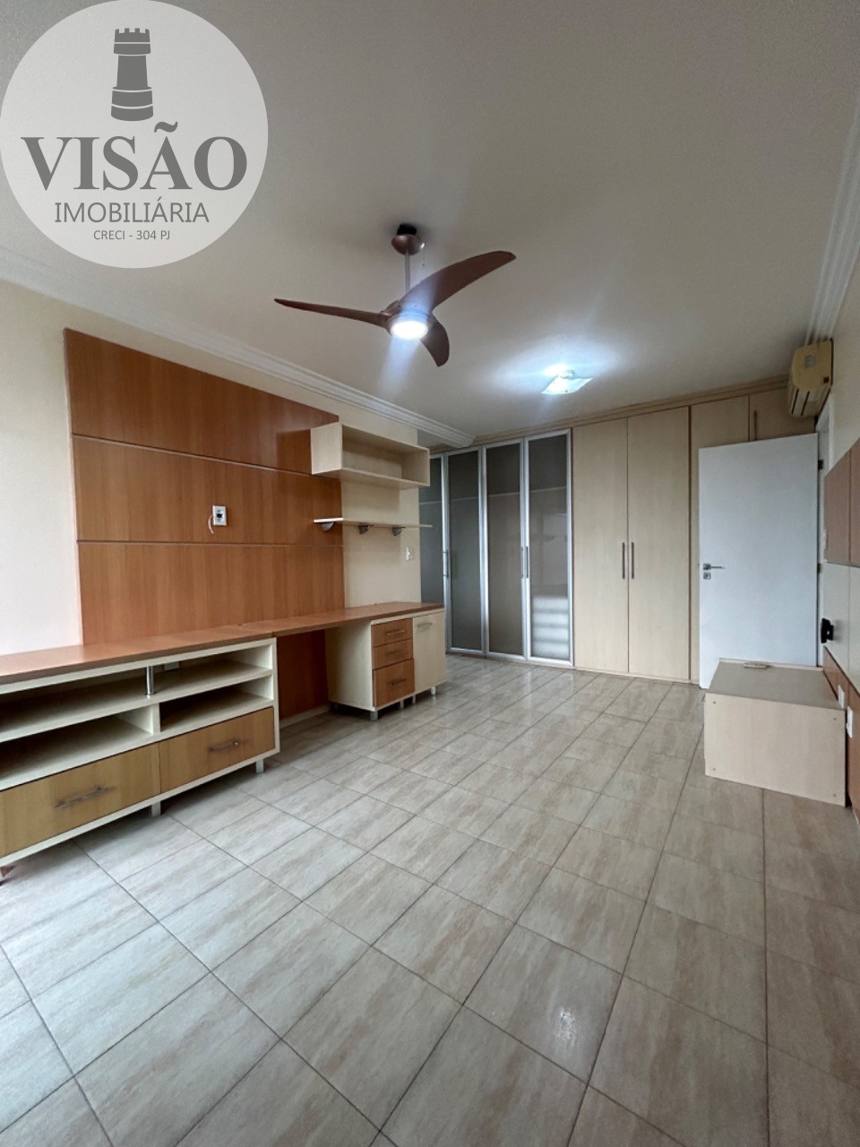 Apartamento à venda com 4 quartos, 207m² - Foto 20