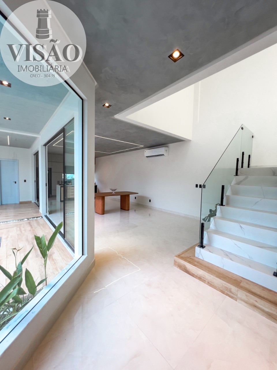 Casa à venda com 4 quartos, 350m² - Foto 25