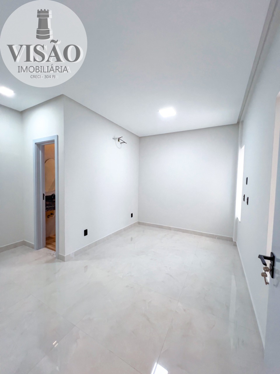 Casa à venda com 4 quartos, 350m² - Foto 26