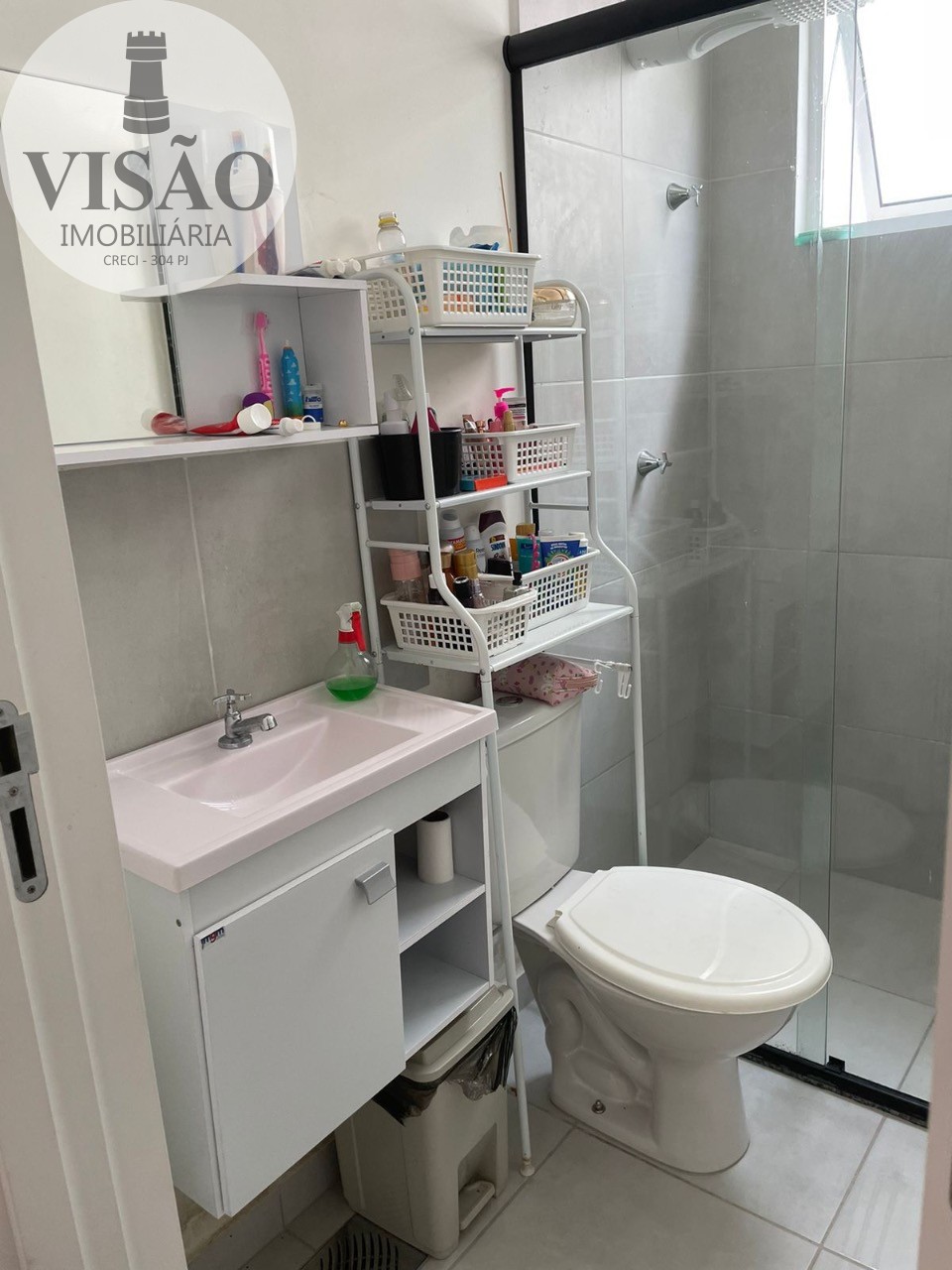 Casa para alugar com 2 quartos, 45m² - Foto 11