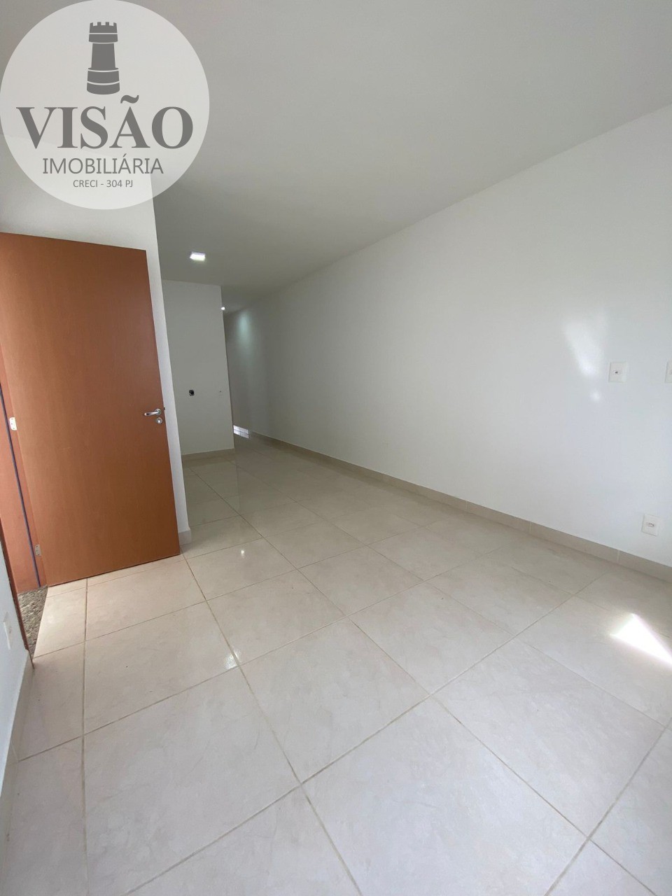 Casa para alugar com 2 quartos, 72m² - Foto 2