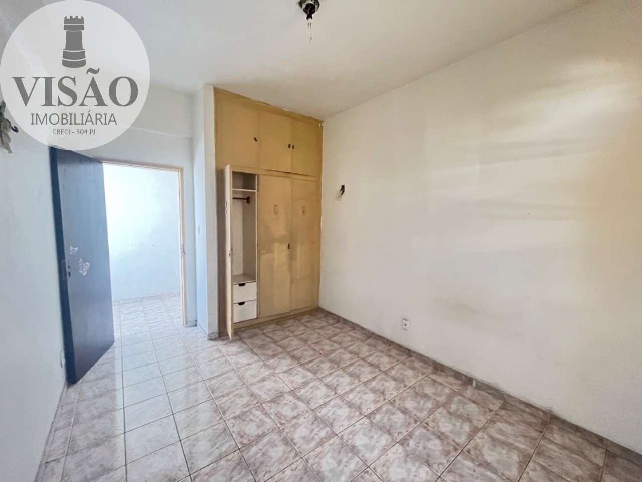 Apartamento à venda com 3 quartos, 114m² - Foto 13