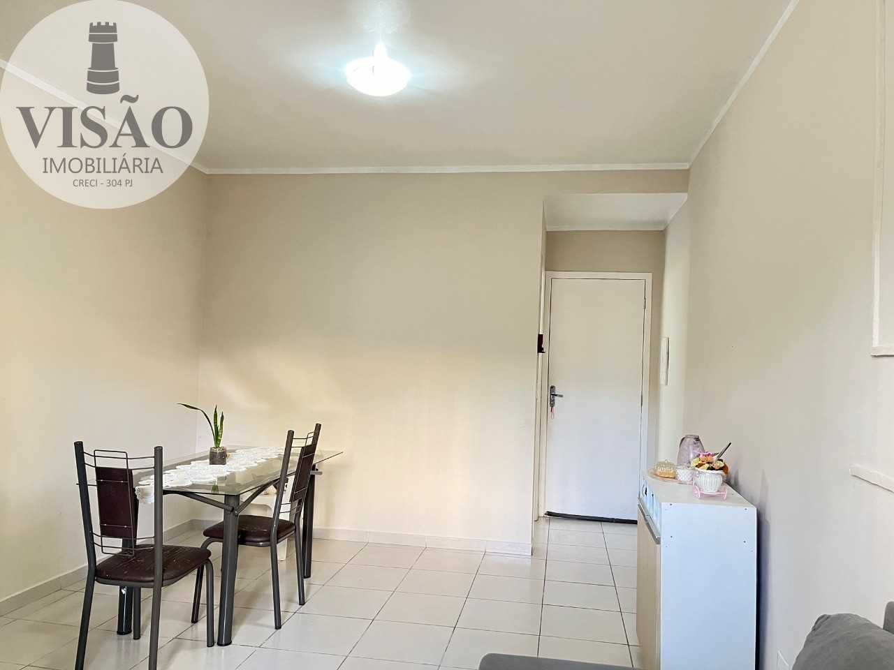 Apartamento à venda com 3 quartos, 83m² - Foto 2