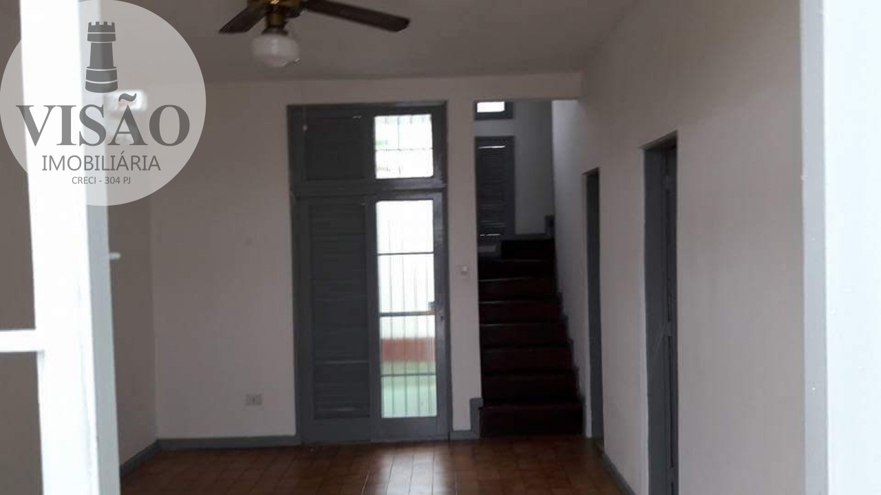 Casa para alugar com 3 quartos, 170m² - Foto 8