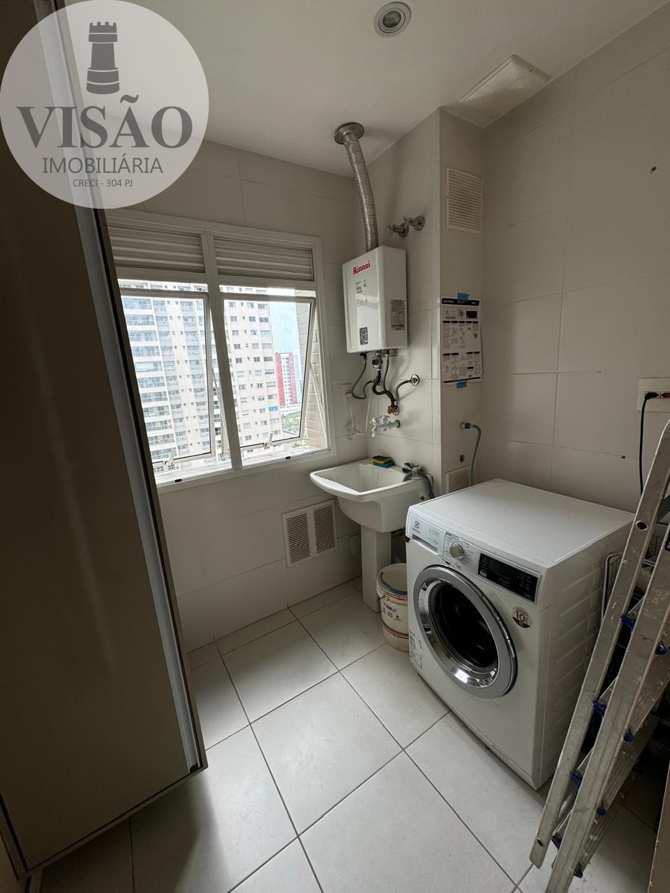 Apartamento à venda e aluguel com 3 quartos, 169m² - Foto 11