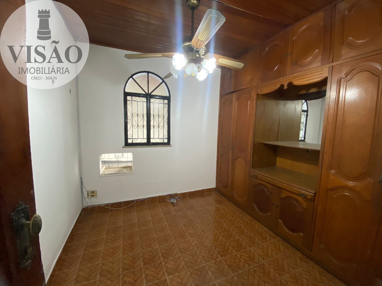 Prédio Inteiro para alugar com 3 quartos, 300m² - Foto 13