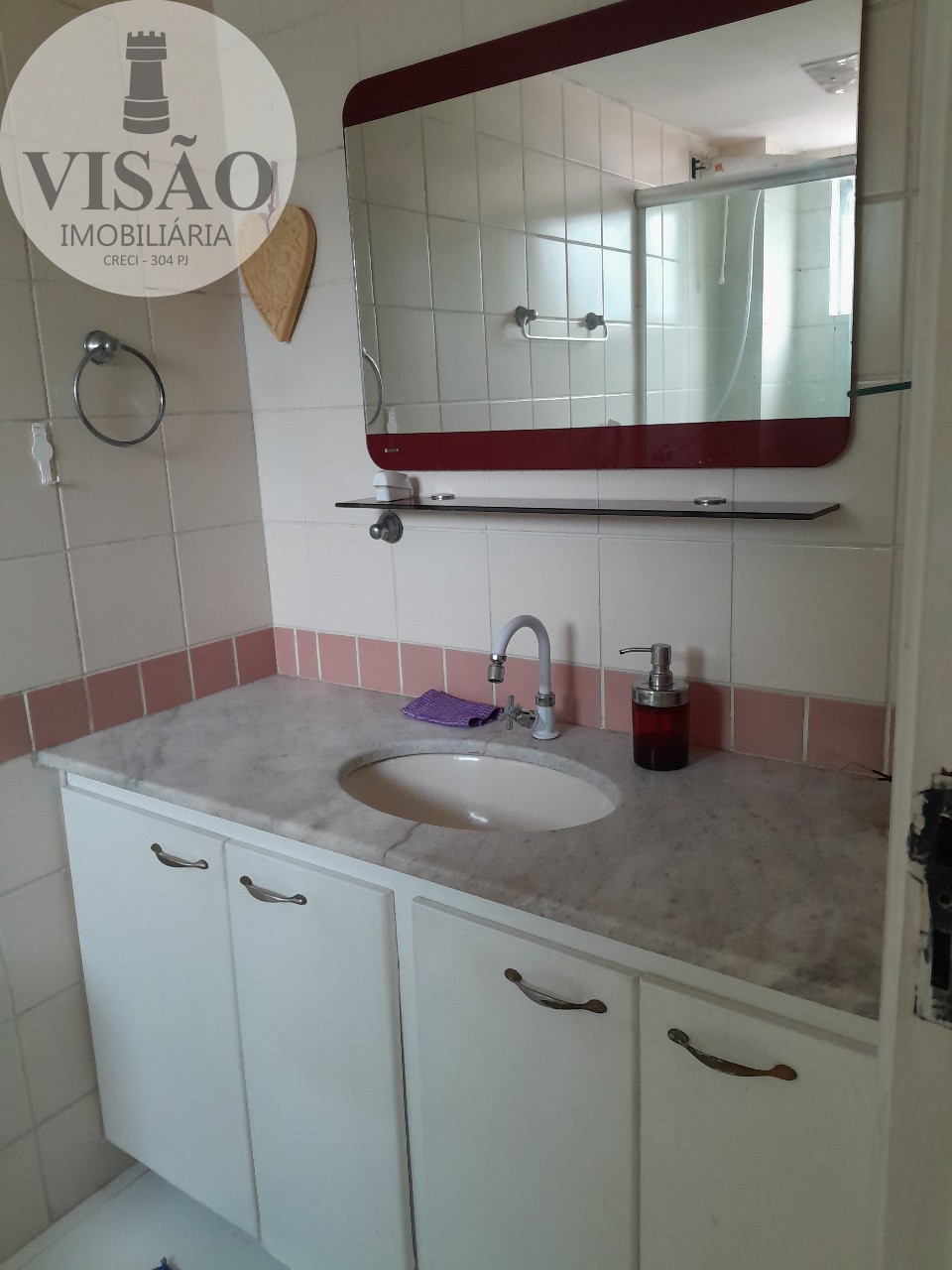 Apartamento para alugar com 2 quartos, 85m² - Foto 9