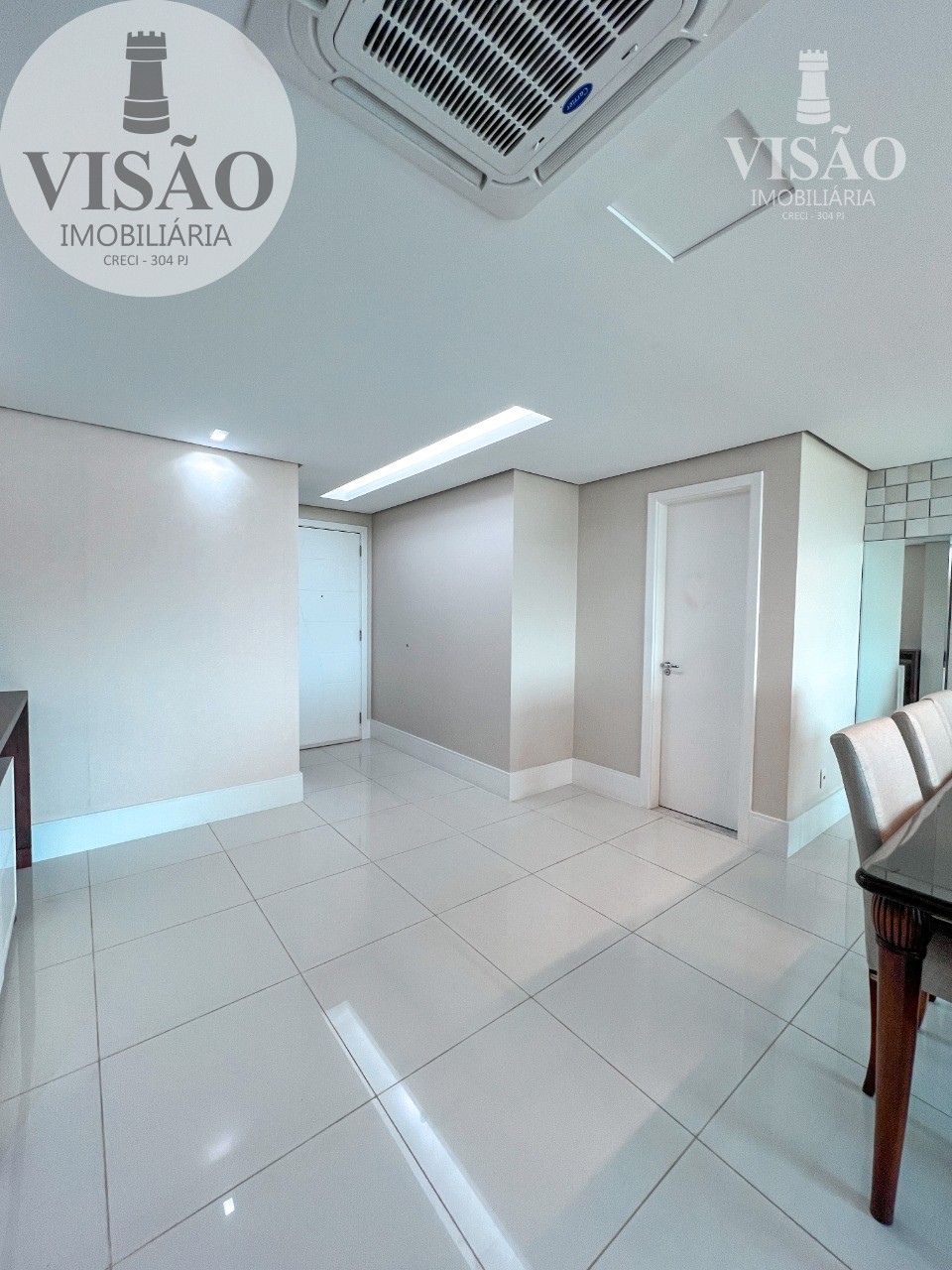 Cobertura para alugar com 3 quartos, 215m² - Foto 6