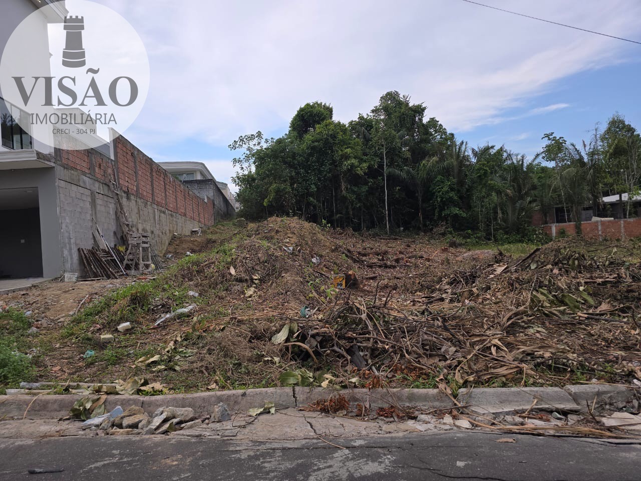 Terreno à venda, 8m² - Foto 1