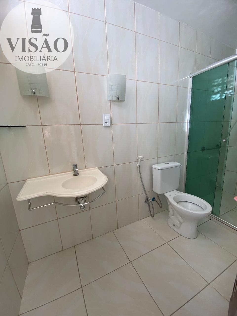 Casa à venda e aluguel com 2 quartos, 100m² - Foto 9