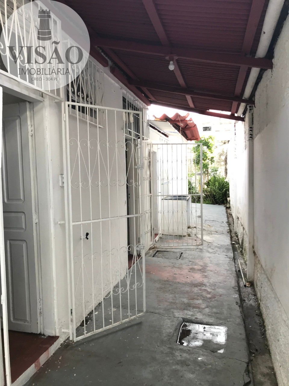 Prédio Inteiro para alugar com 4 quartos, 250m² - Foto 9