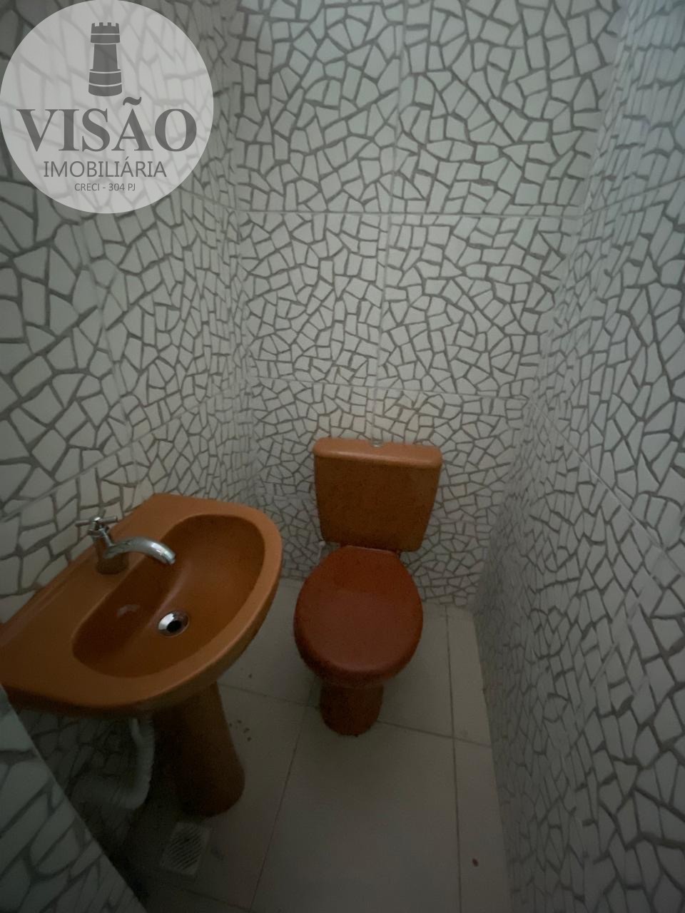 Casa à venda e aluguel com 2 quartos, 100m² - Foto 18