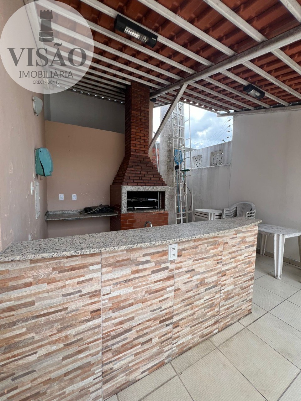 Casa à venda com 3 quartos, 114m² - Foto 8