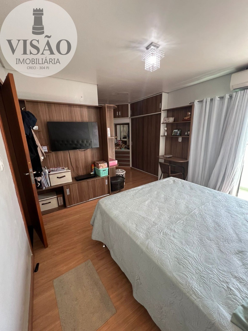 Casa à venda com 3 quartos, 114m² - Foto 2