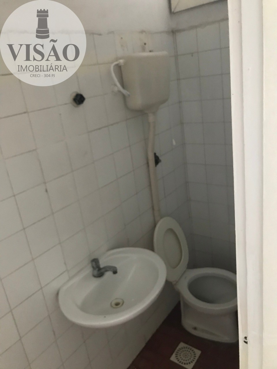 Prédio Inteiro para alugar com 4 quartos, 250m² - Foto 27