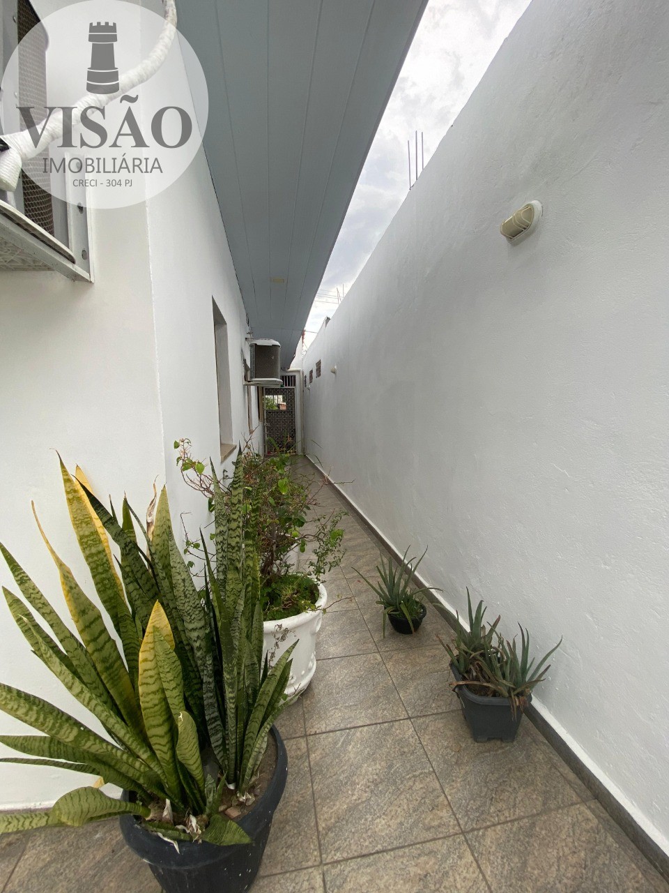 Casa à venda com 3 quartos, 290m² - Foto 16