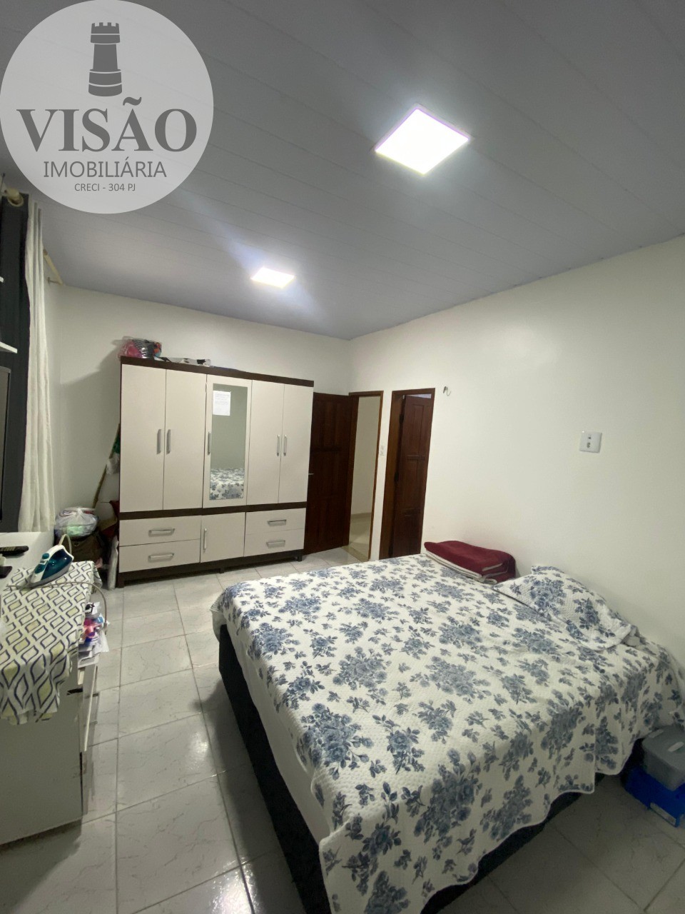 Casa à venda com 3 quartos, 290m² - Foto 7