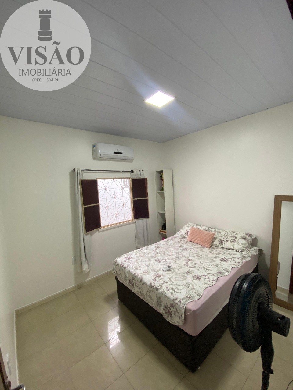 Casa à venda com 3 quartos, 290m² - Foto 9