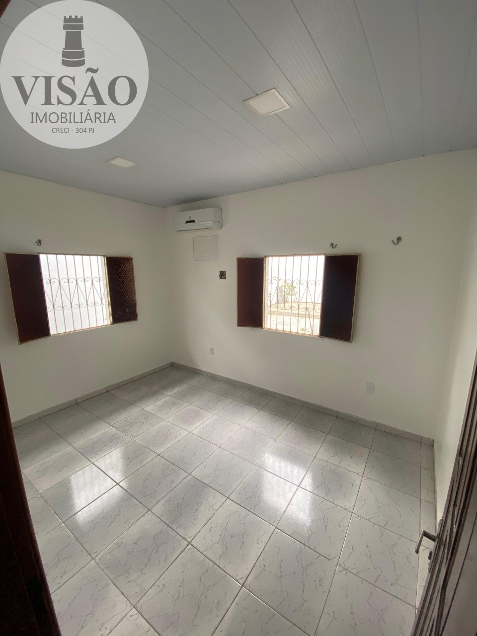 Casa à venda com 3 quartos, 290m² - Foto 10