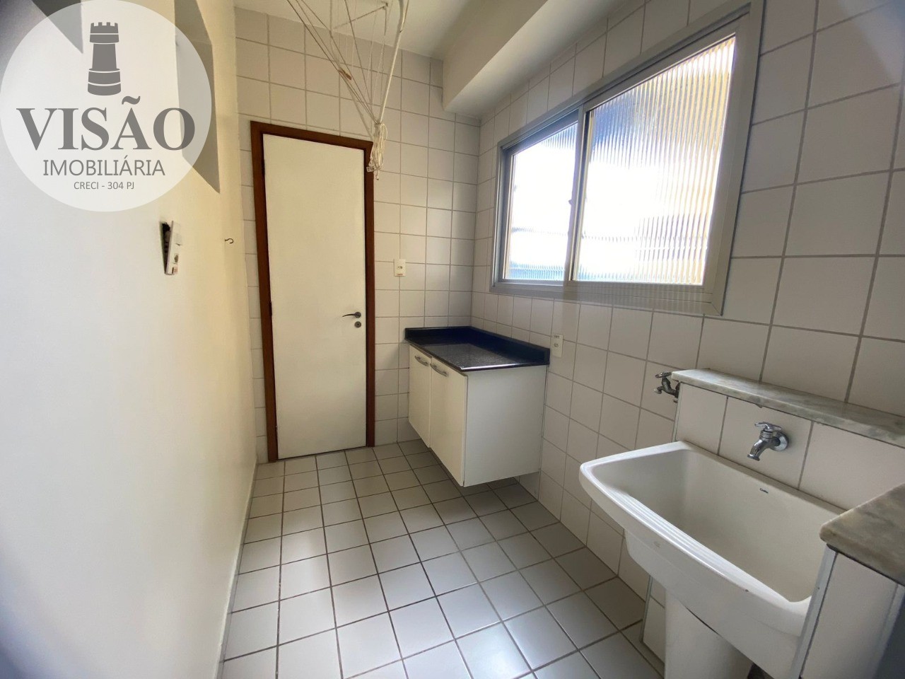 Apartamento para alugar com 3 quartos, 78m² - Foto 9