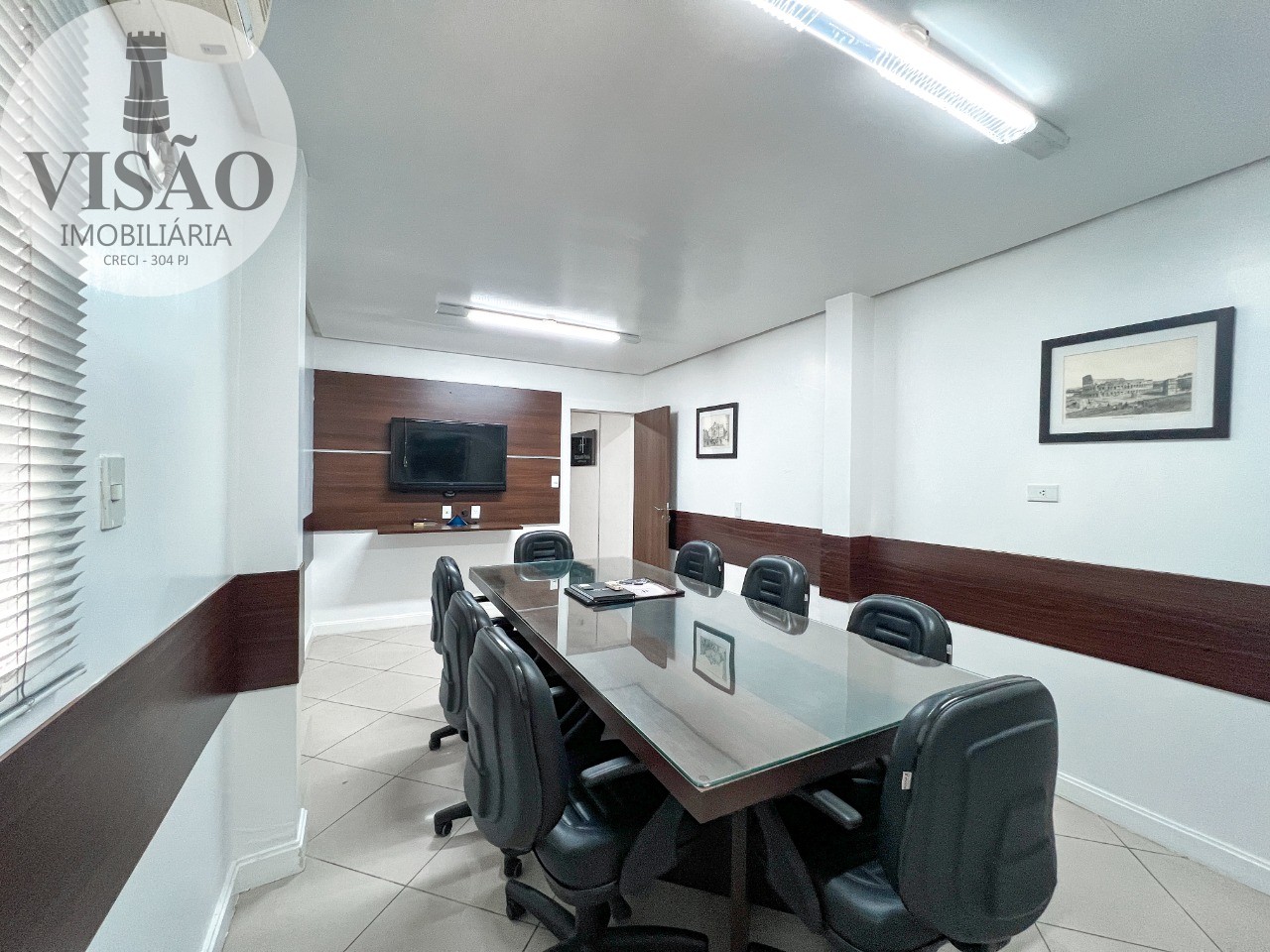 Prédio Inteiro - Foto 1