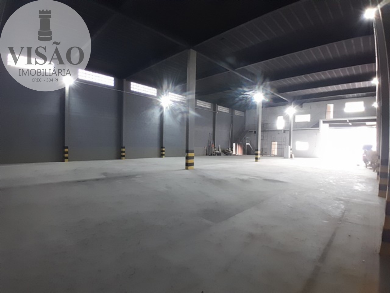 Depósito-Galpão, 800 m² - Foto 1