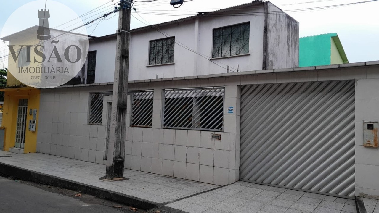 Casa, 4 quartos, 207 m² - Foto 1