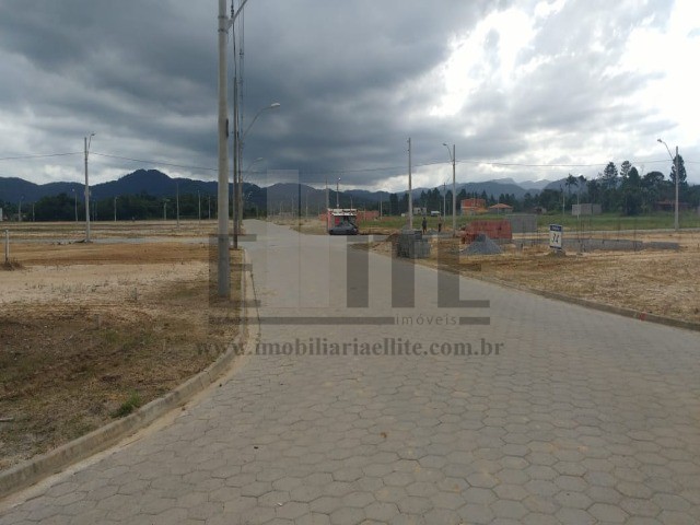 Terreno à venda, 300m² - Foto 35