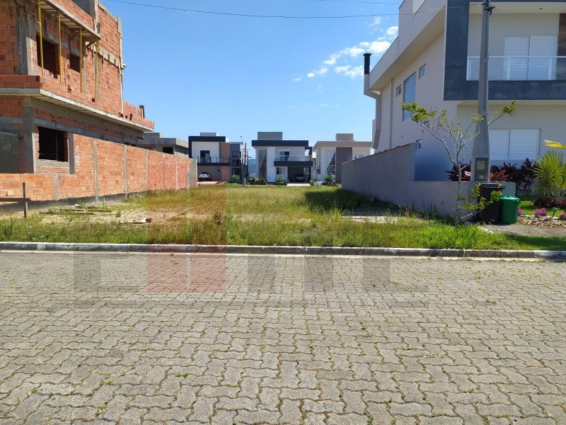 Terreno à venda, 300m² - Foto 6