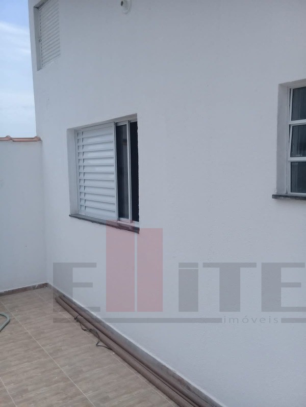 Casa à venda com 2 quartos, 84m² - Foto 11