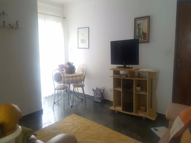 Apartamento à venda com 2 quartos, 60m² - Foto 2