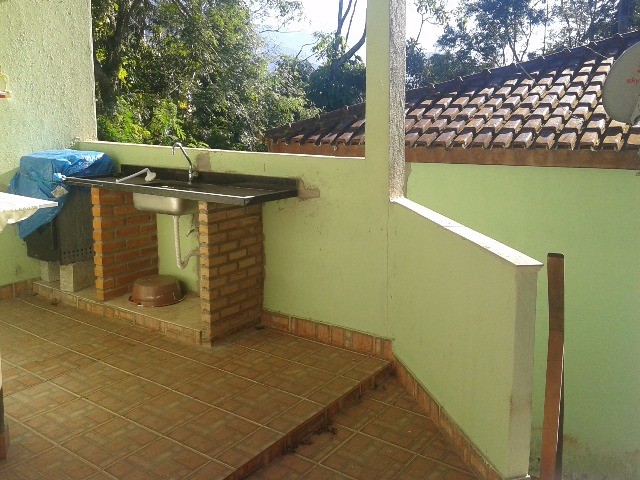 Casa à venda com 2 quartos, 500m² - Foto 9