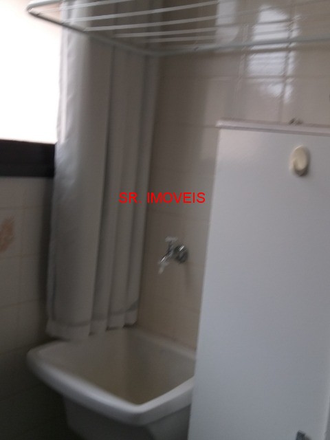 Apartamento para alugar com 2 quartos, 55m² - Foto 12