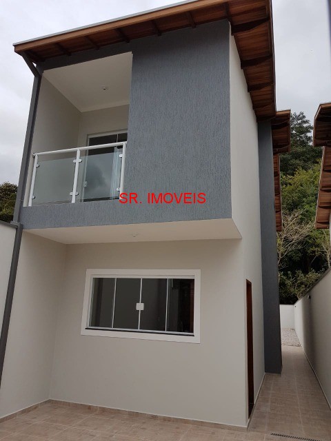 Sobrado à venda com 2 quartos, 94m² - Foto 1