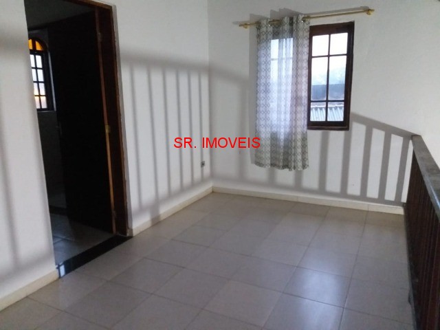 Sobrado à venda com 2 quartos, 250m² - Foto 7