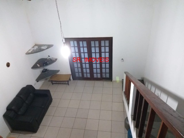 Sobrado à venda com 2 quartos, 250m² - Foto 8