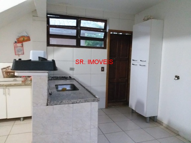 Sobrado à venda com 2 quartos, 250m² - Foto 12