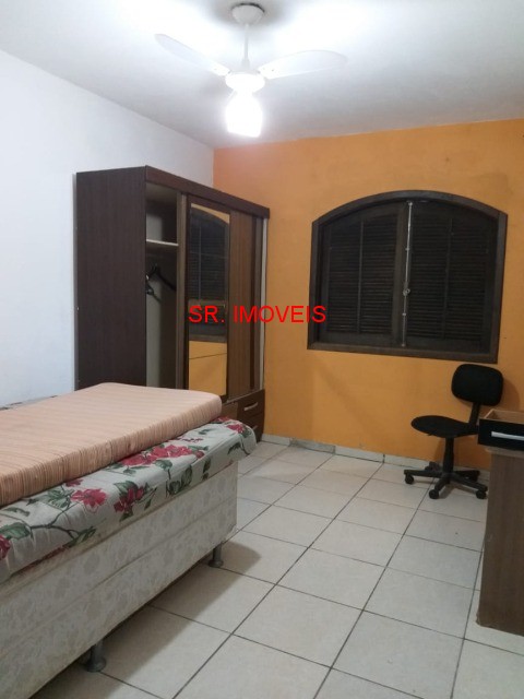 Sobrado à venda com 2 quartos, 250m² - Foto 13