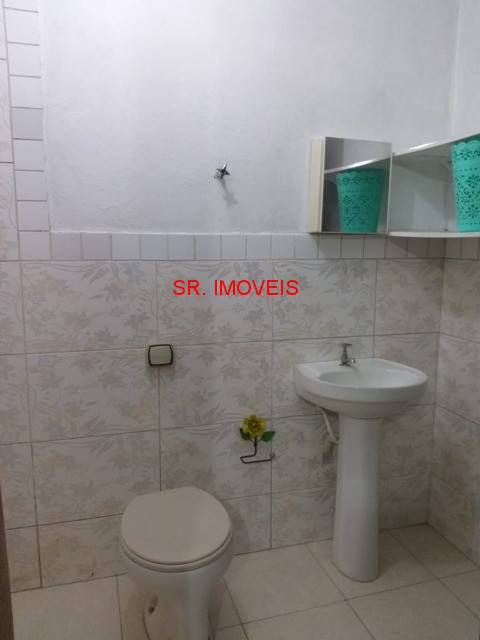 Sobrado à venda com 2 quartos, 250m² - Foto 16