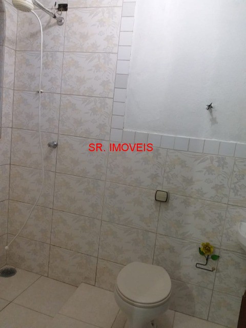 Sobrado à venda com 2 quartos, 250m² - Foto 17