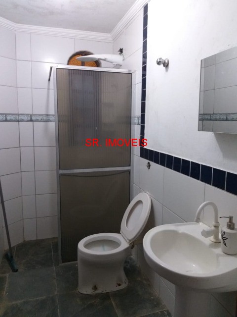 Sobrado à venda com 2 quartos, 250m² - Foto 18