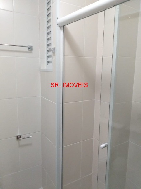 Apartamento à venda com 2 quartos, 80m² - Foto 25