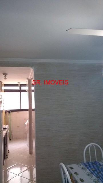 Apartamento à venda com 2 quartos, 57m² - Foto 22