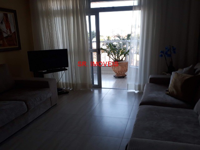 Apartamento à venda com 4 quartos, 130m² - Foto 4