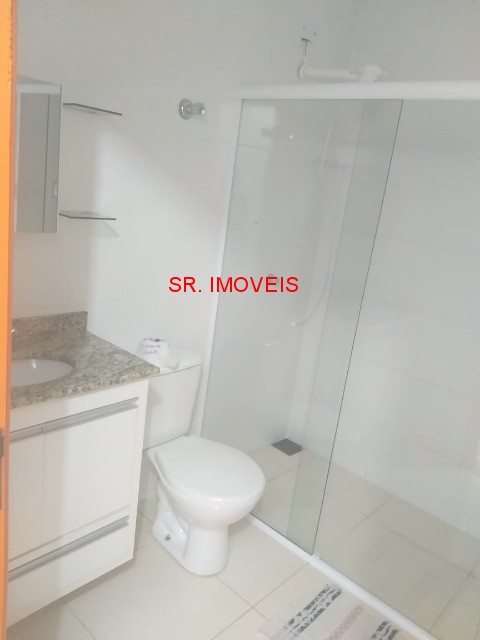 Apartamento à venda com 2 quartos, 70m² - Foto 35