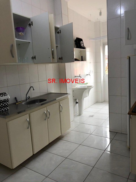 Apartamento à venda com 2 quartos, 63m² - Foto 11